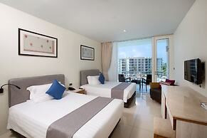 Splash Beach Resort, Mai Khao, Phuket