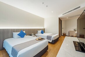 Splash Beach Resort, Mai Khao, Phuket