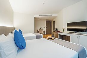 Splash Beach Resort, Mai Khao, Phuket