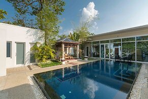 Splash Beach Resort, Mai Khao, Phuket