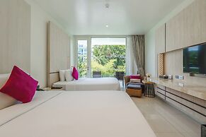 Splash Beach Resort, Mai Khao, Phuket