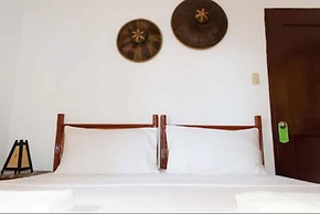 Alona Vida Beach Resort