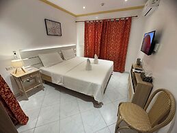 Alona Vida Beach Resort