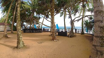 Dalawella Beach Resort