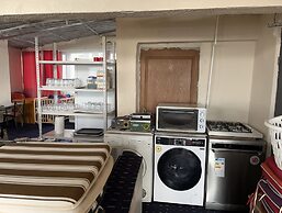 Istanbul Paris Hotel & Hostel