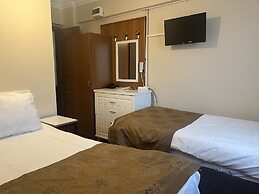 Istanbul Paris Hotel & Hostel