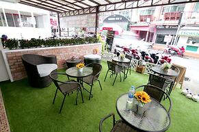 Calypso Patong Hotel