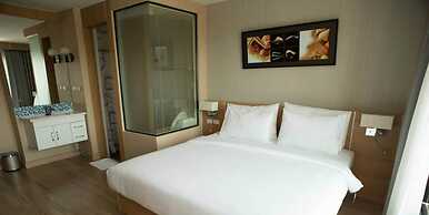 Coco Beach Resort Bangsaen