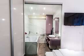 Grand Apartment Vienna