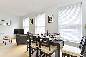 Tower Bridge City Apartments