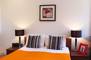 Tower Bridge City Apartments