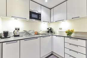 Tower Bridge City Apartments