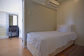 Victoria SOHO Suites