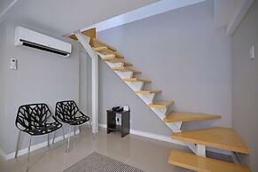 Victoria SOHO Suites