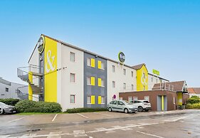 B&B HOTEL Calais Centre Saint-Pierre