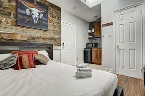 Destination Stays Griffintown Montreal