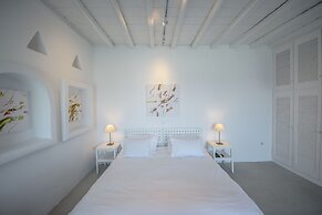 Mykonos Art Villas