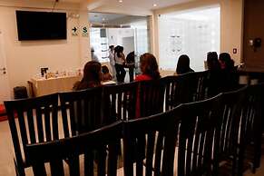 Solec Business Hotel