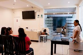 Solec Business Hotel