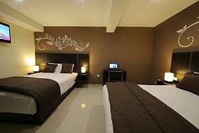 Solec Business Hotel