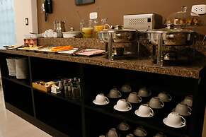 Solec Business Hotel