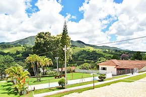 Pousada Flores do Campo