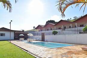 Pousada Flores do Campo