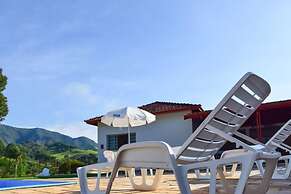 Pousada Flores do Campo