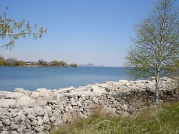 Humber College Lakeshore Campus Residence