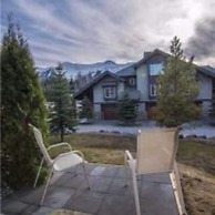 Pinnacle Ridge Chalets by Fernie Lodging