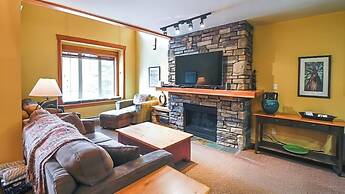 Pinnacle Ridge Chalets by Fernie Lodging