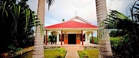 Tonga Holiday Villa