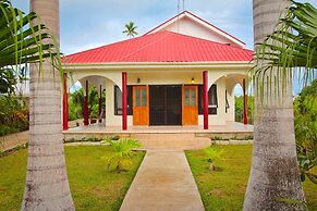 Tonga Holiday Villa