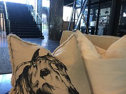 M Roof Hotel & Residences