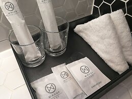 M Roof Hotel & Residences