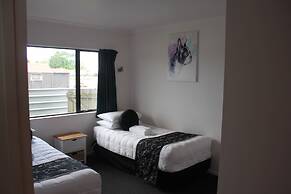 Kiwi Court Motel