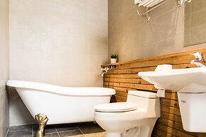 Oats Bed and Breakfast