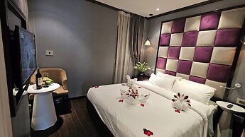 Hanoi La Storia Hotel