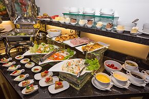 Hanoi La Storia Hotel