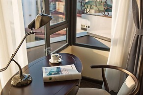 Hanoi La Storia Hotel