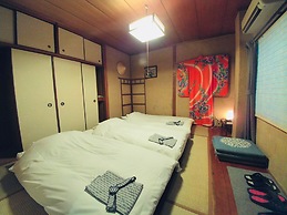 Uno Port INN