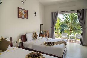 Luna Villa Homestay