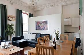 Metrostays - O'Connell Street 84-1