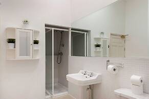 Metrostays - O'Connell Street 84-1