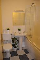 Metrostays - Jervis 66