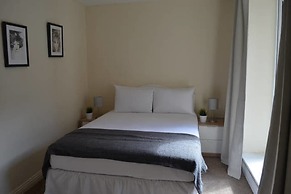 Metrostays - Jervis 66