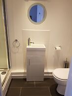 Ty Helyg Guest House