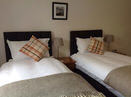 Ty Helyg Guest House