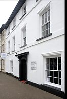 Ty Helyg Guest House