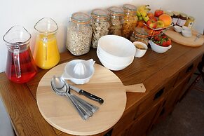 Ty Helyg Guest House